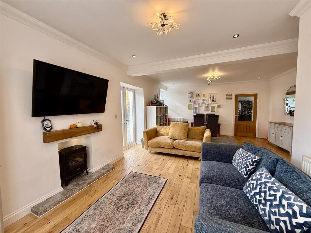 Merthyr Road, Llwydcoed, Aberdare photo 5