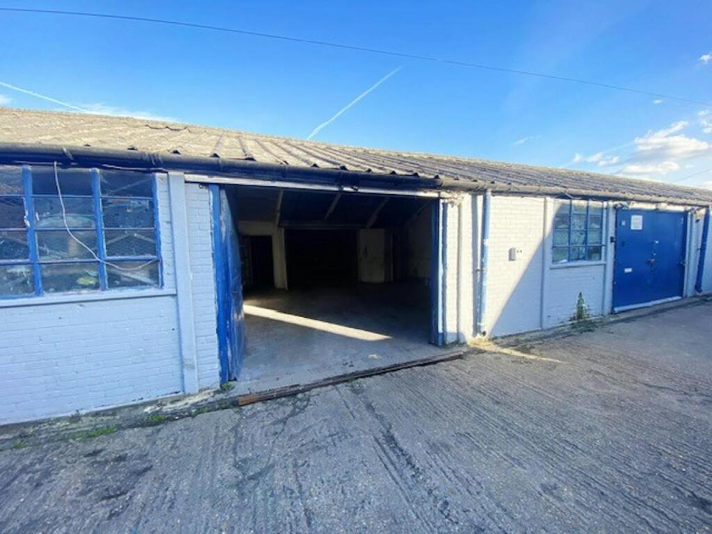 Main image of property: Unit 11, Dunstall Welling Estate, Welling, DA16 3JH