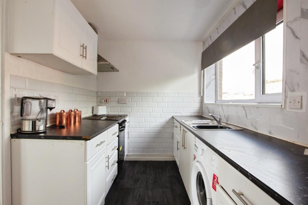 Main image of property: Parkwood Court, NOTTINGHAM