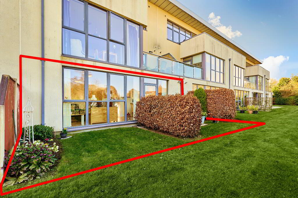 Main image of property: 2 Knightsbridge Court, Knightsbridge Village, Trim