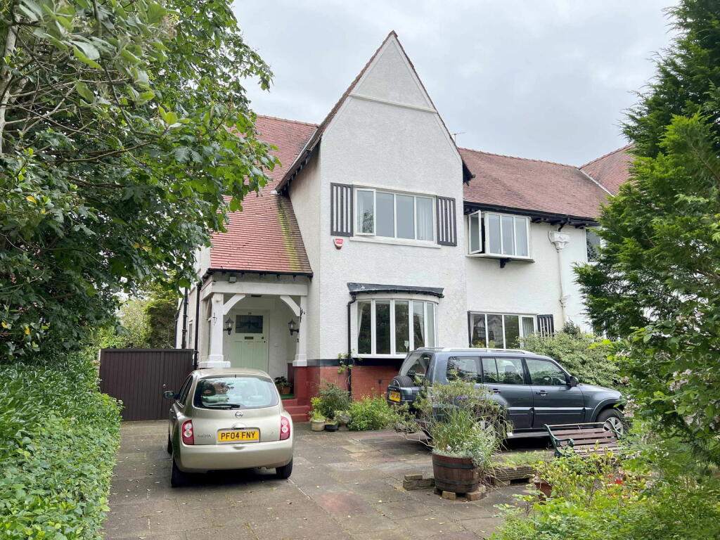 5-bed semi-detached on Argyle Road, Hesketh Park, Southport, PR9, £500,000