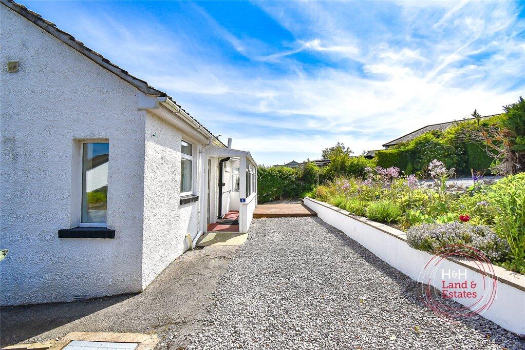 House in Lancaster - View 4