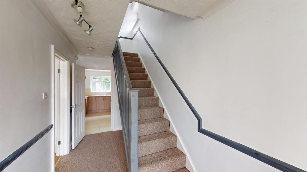 House in Bridgend, Pencoed - View 2