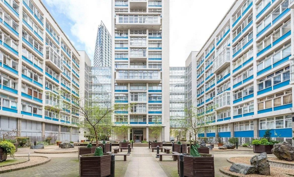 Metro Central Heights , 119 Newington Causeway , London , Greater London , SE1 6DQ