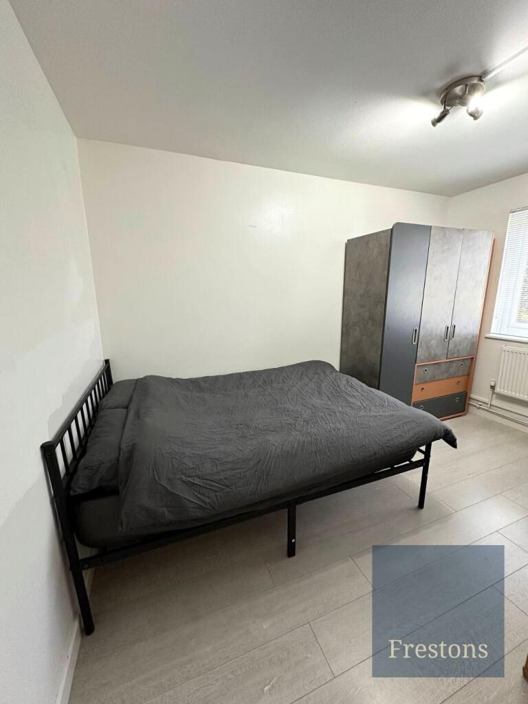 3 bedroom maisonette for rent