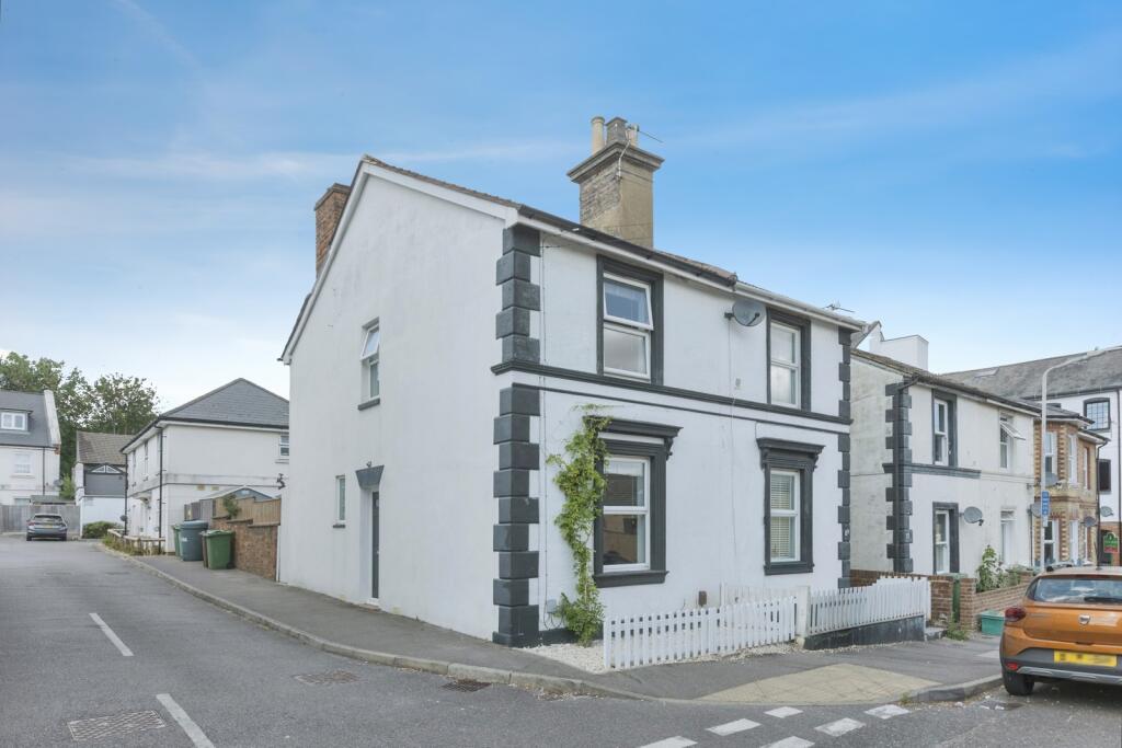 Main image of property: Goods Station Road, Tunbridge Wells, Kent, TN1