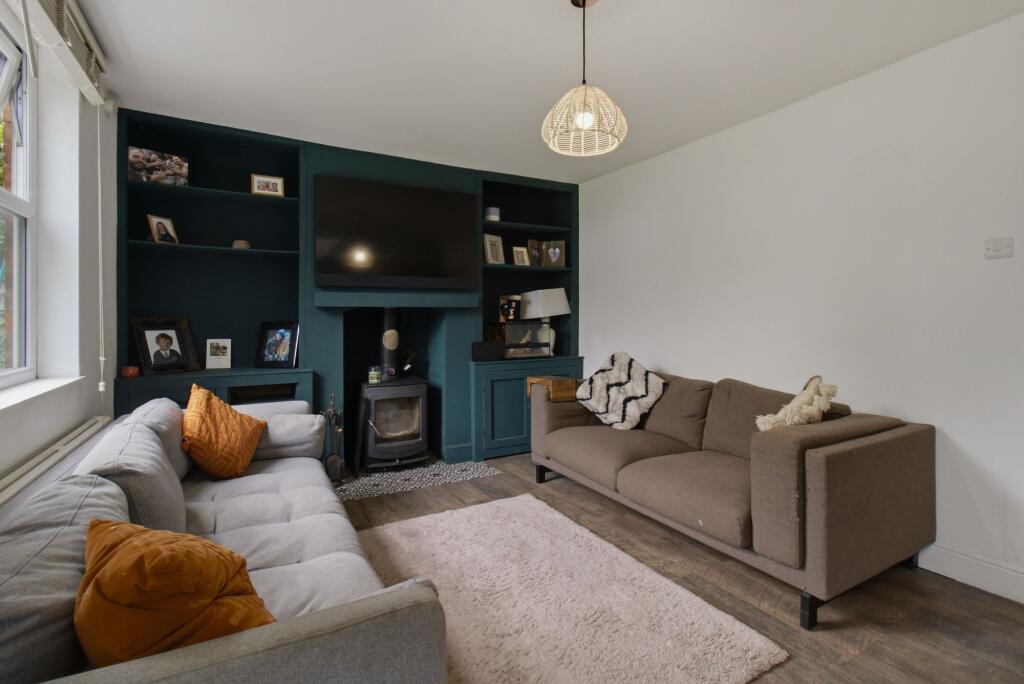 House in Worcester, Worcestershire - View 5