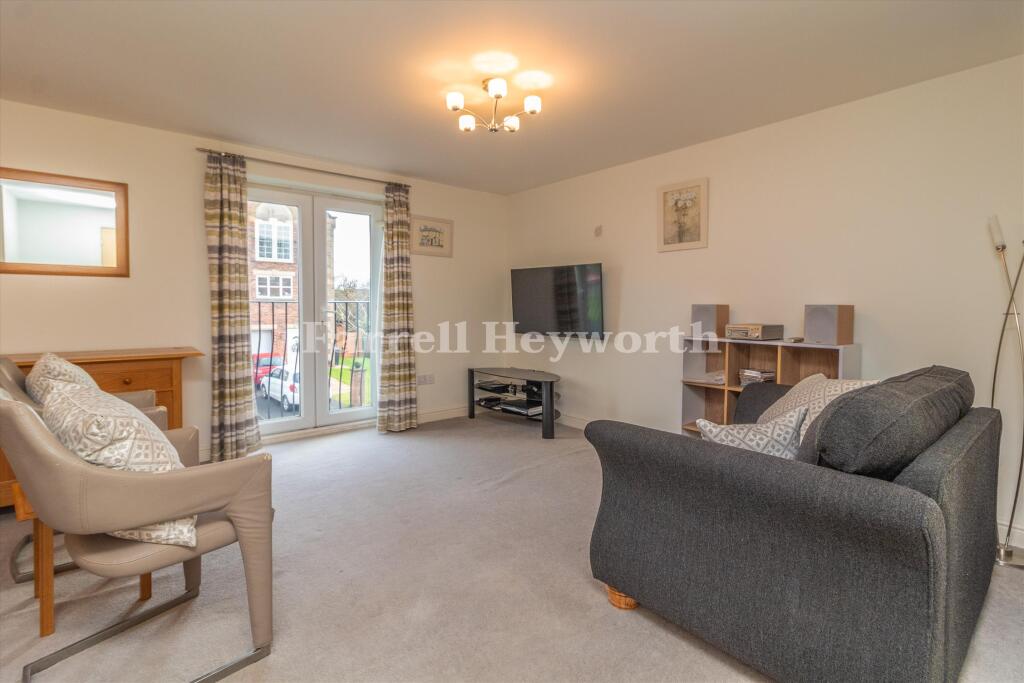 Greenside, Cottam, Preston photo 3