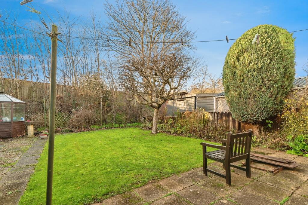 Barnfield, Wilford, Nottinghamshire, NG11 photo 3