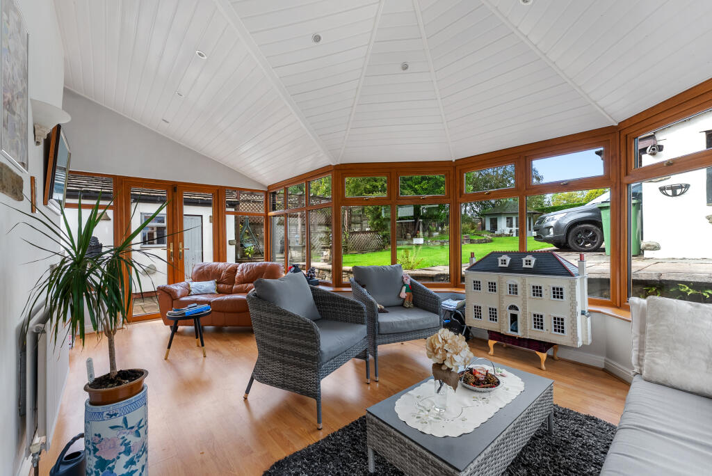 House in Stockport, Cherry Tree - View 5
