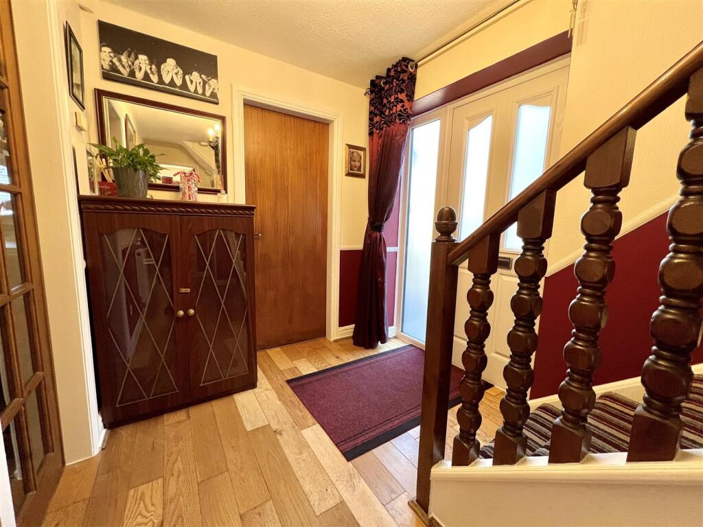 Additional image 8 of Crownest Lane, Bingley