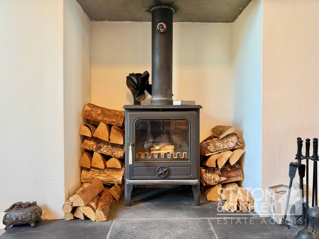 House in Ashfield, Kirkby-in-Ashfield, Nuncargate - View 4