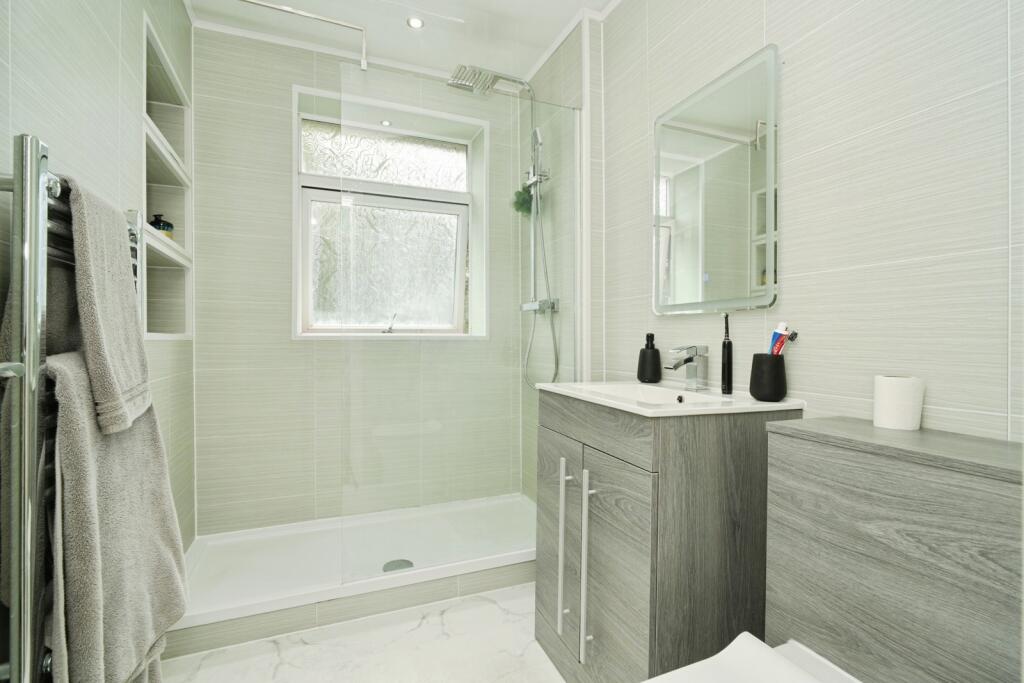 House in Bolton, Greater Manchester - View 2