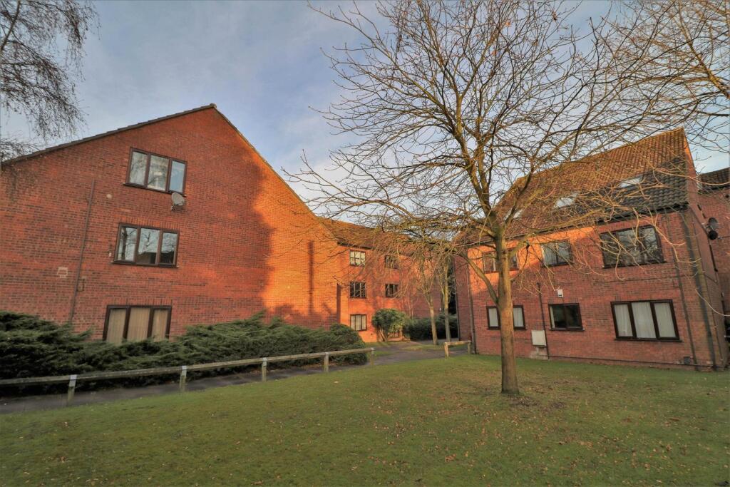 Main image of property: Chilworth Gate, Broxbourne