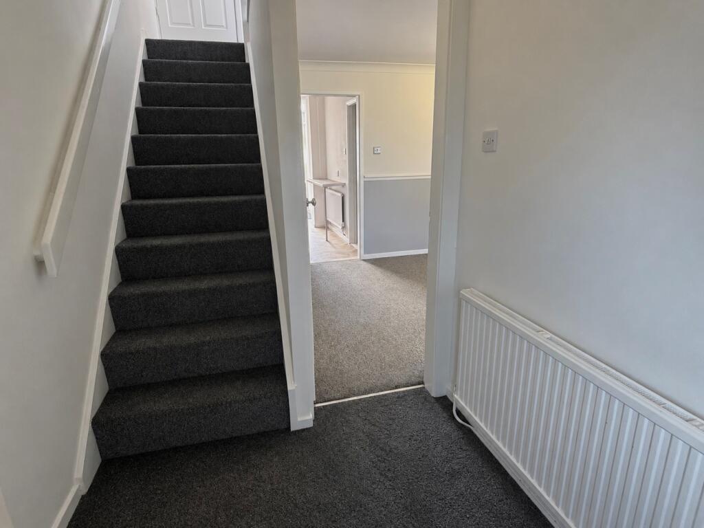 House in Mansfield, Warsop - View 2