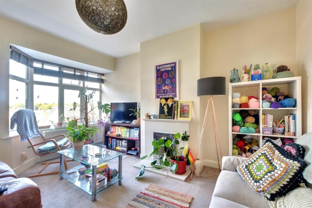 House in Nottingham, Sherwood - View 4