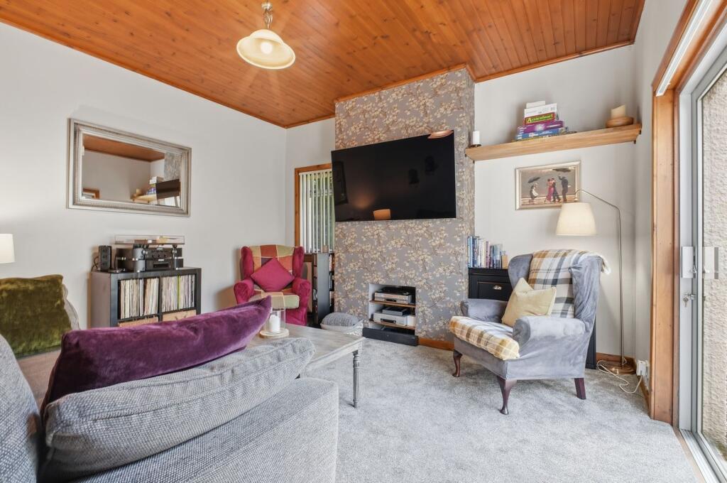 House in Kilmarnock, East Ayrshire - View 4