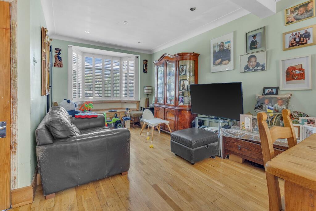 5-bed terraced on Dames Road, London, E7, £550,000