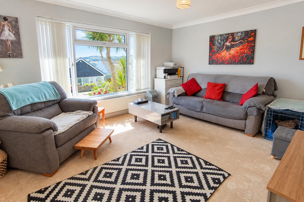 House in Brixham, Torbay - View 2