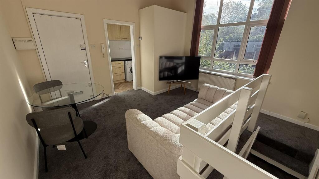 Apartment in Manchester - View 2