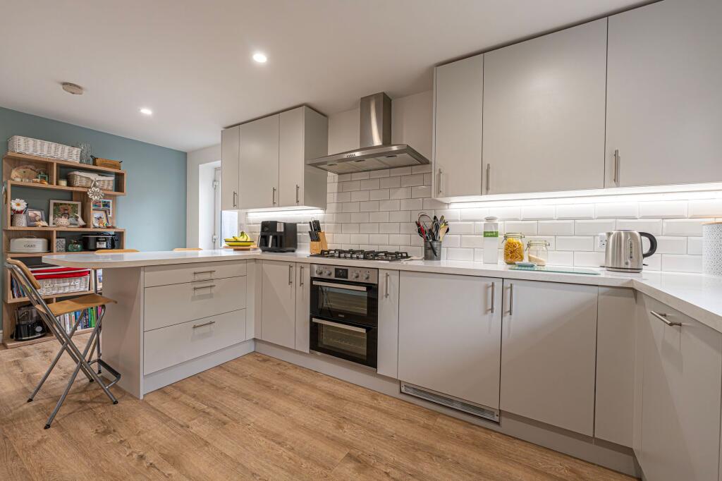 Cypress Close, Caerleon, NP18 - View 2