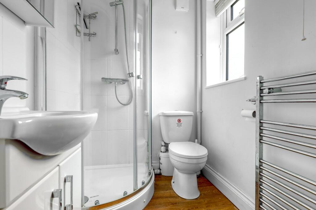House in Stevenage - View 5