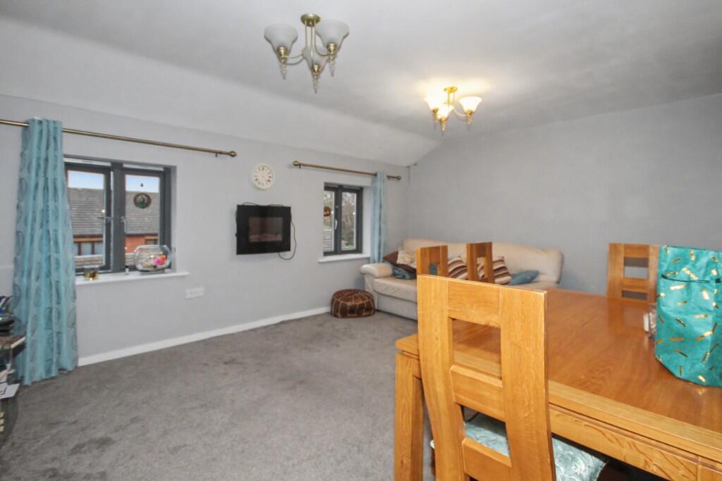 Camps Road, Haverhill, Suffolk, CB9 photo 4