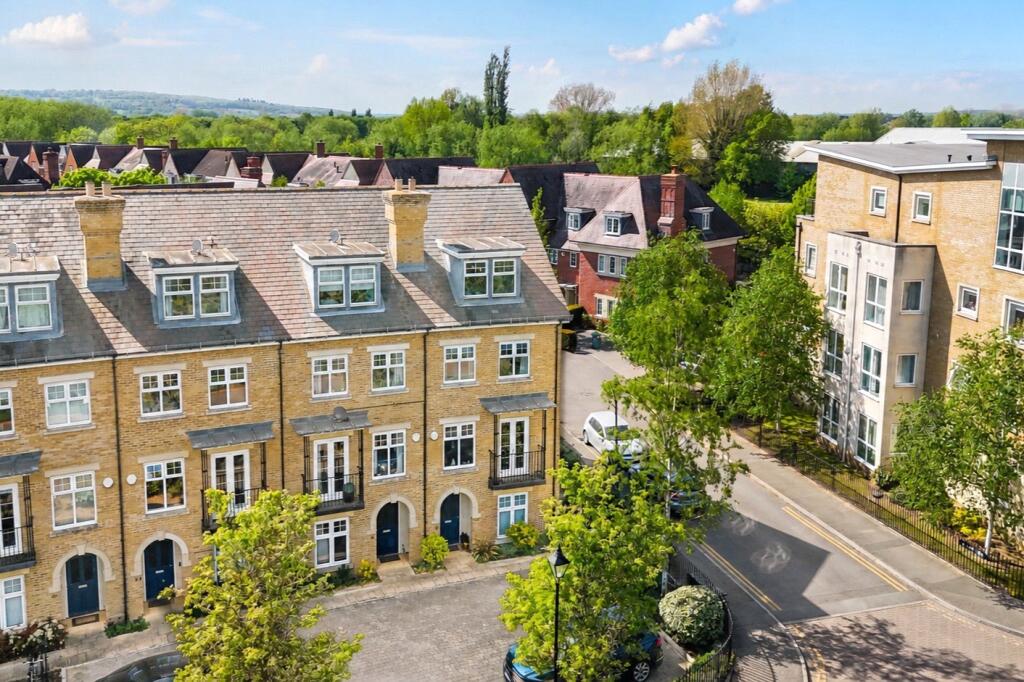 Main image of property: Elizabeth Jennings Way, Oxford