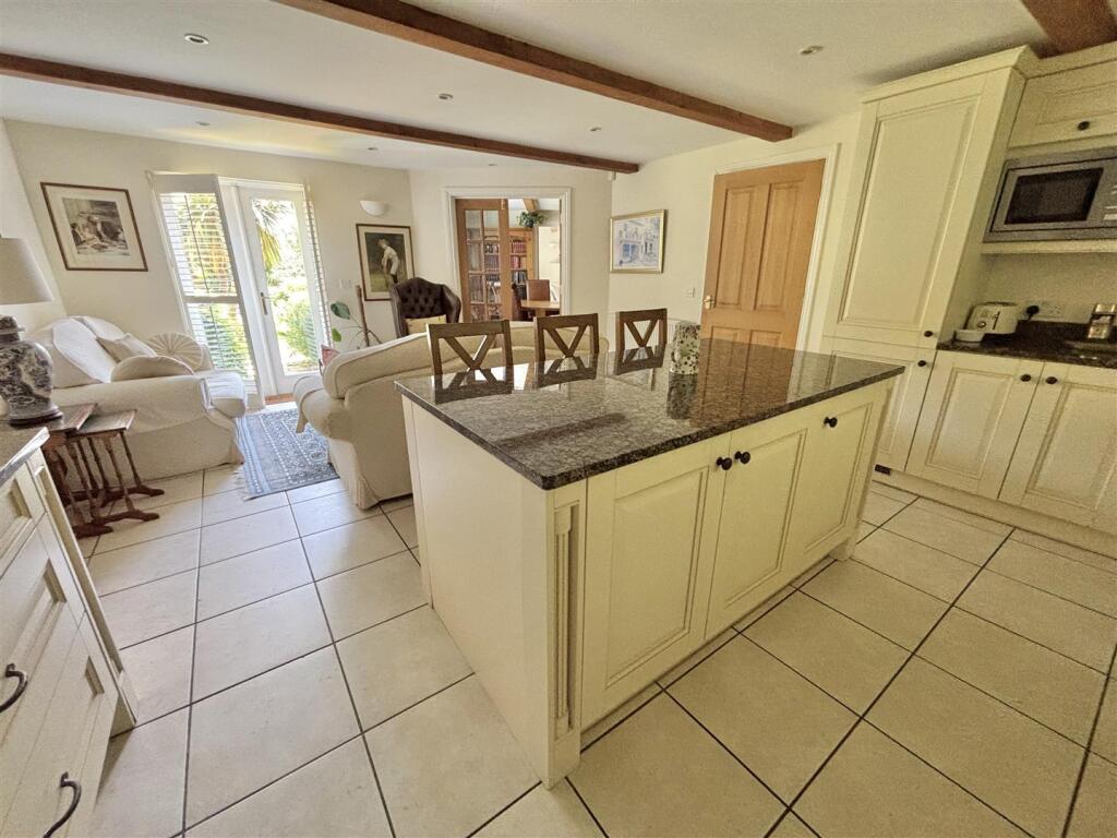 Marsh Lane, Poole photo 2