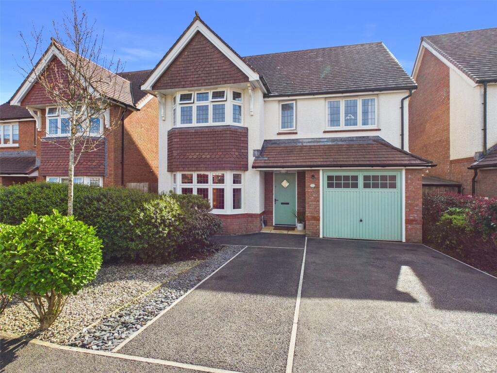 4-bed detached on Kingdon Way, Holsworthy, Devon, £390,000