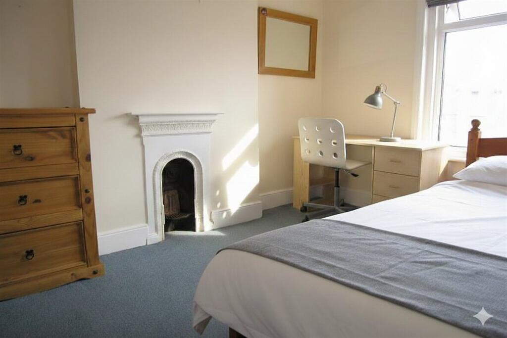 Nortoft Road, Charminster, Bournemouth, BH8 photo 5