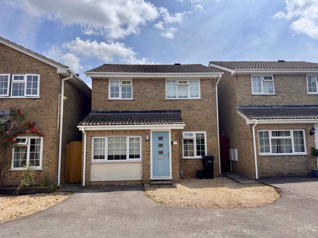 Main image of property: Cautletts Close, Midsomer Norton, Radstock, BA3