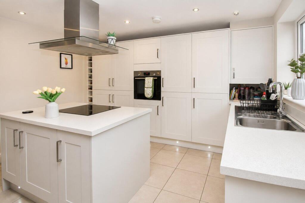 House in Leeds, West Yorkshire - View 4