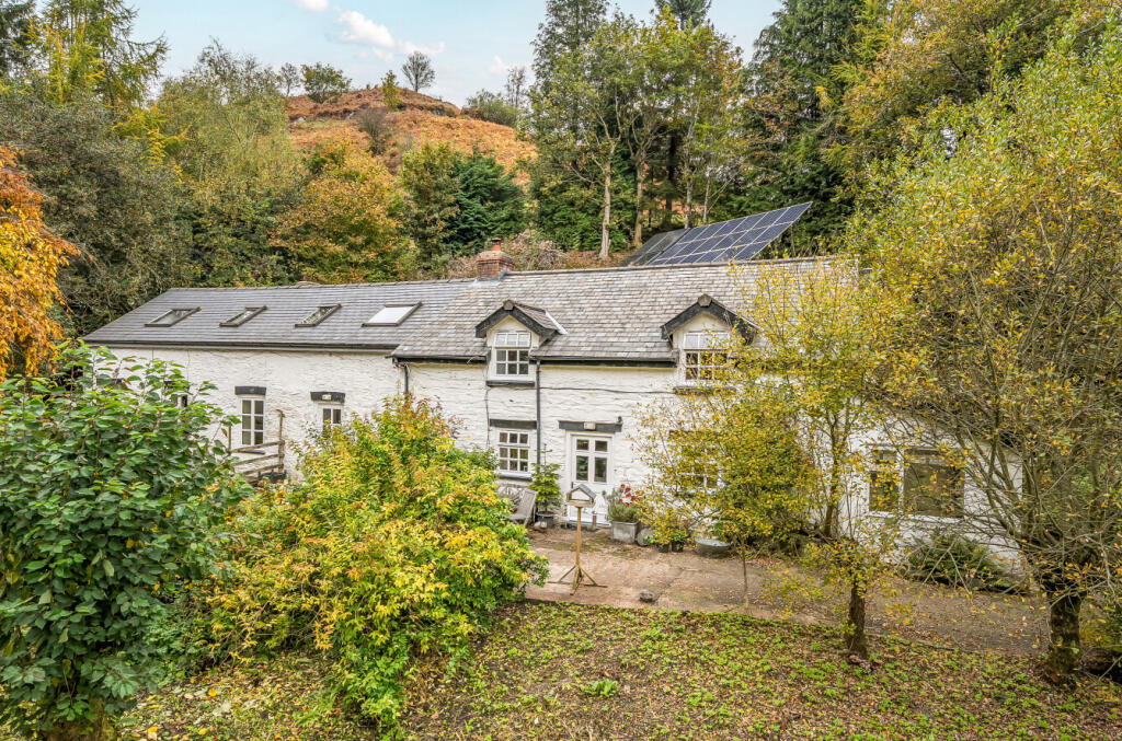 Main image of property: Van, Llanidloes, Powys, SY18