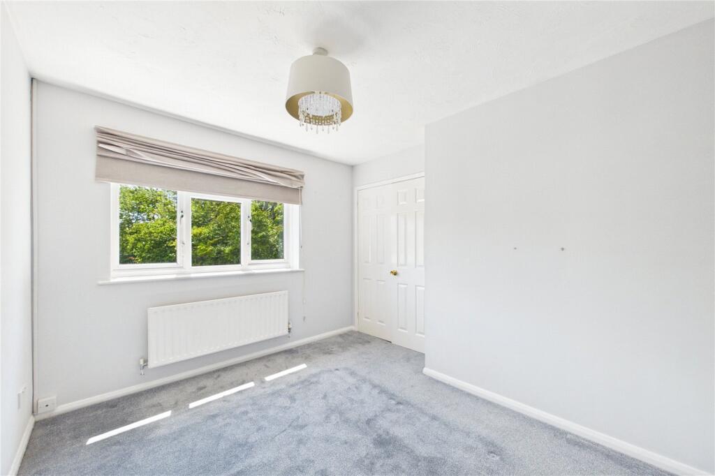 House in Basingstoke and Deane, Basingstoke - View 3