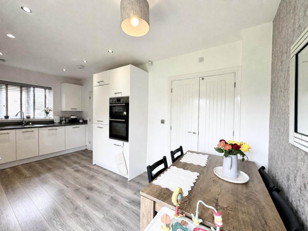 House in St Helens, Liverpool City Region - View 4