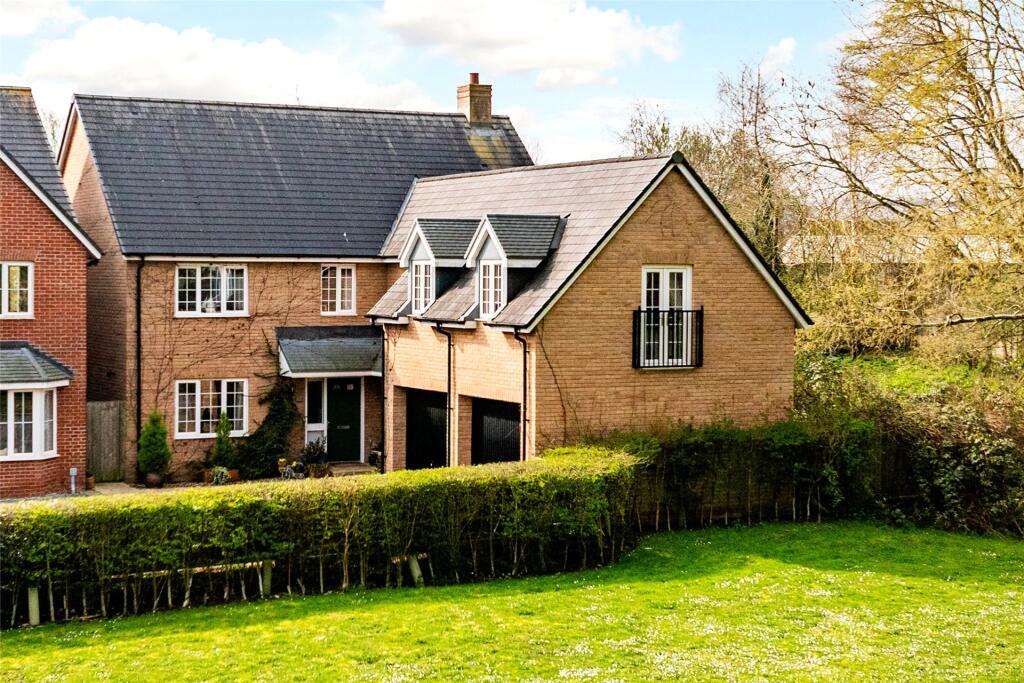Main image of property: Newcombe Crescent, Buckingham, Buckinghamshire, MK18