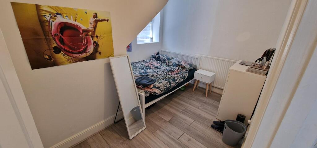 2 bedroom ground floor flat for rent