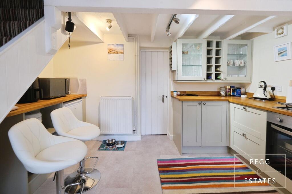 House in Torquay, Torbay - View 5