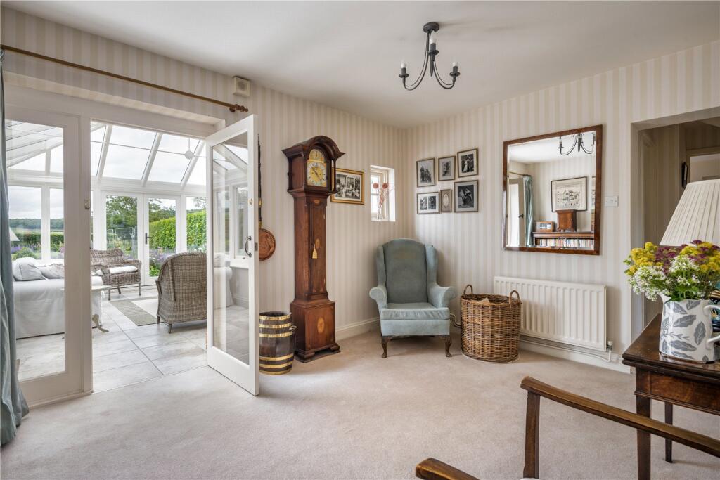 House in East Hampshire, Coombe Cross, East Meon - More