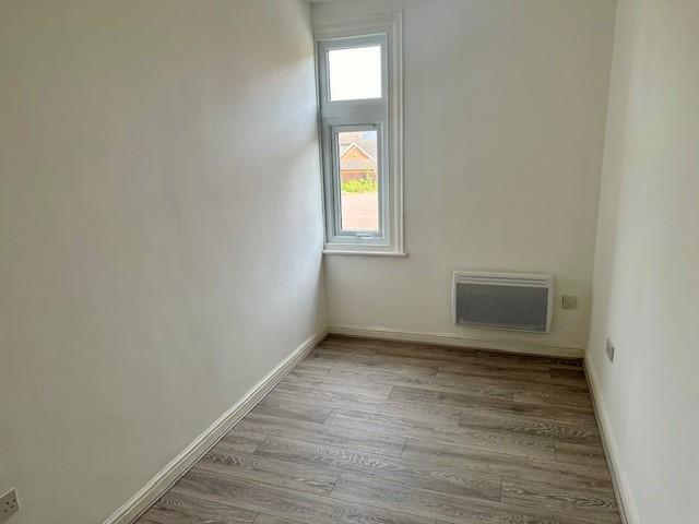 Apartment in Kettering, Brambleside - View 5