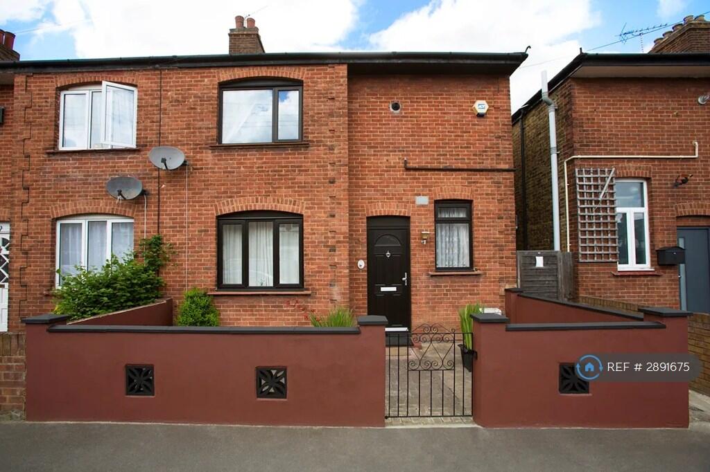 Main image of property: Queens Road, Feltham, TW13