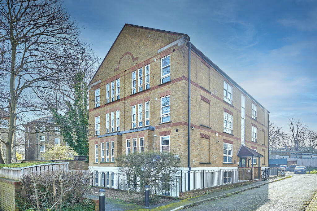 Main image of property: Dominic Court, The Gardens, Southwark, London