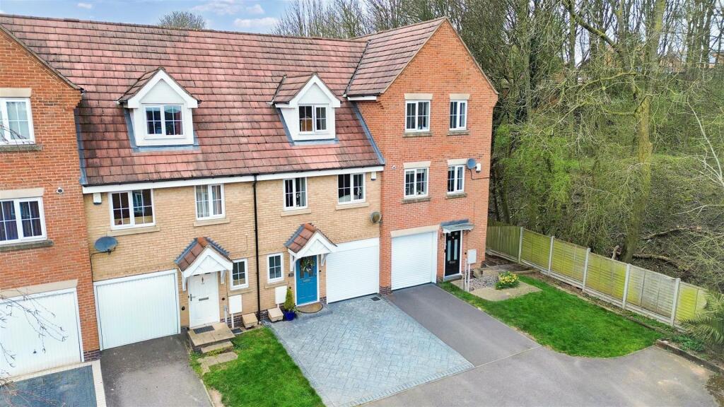 Main image of property: Clementine Drive, Mapperley, Nottingham