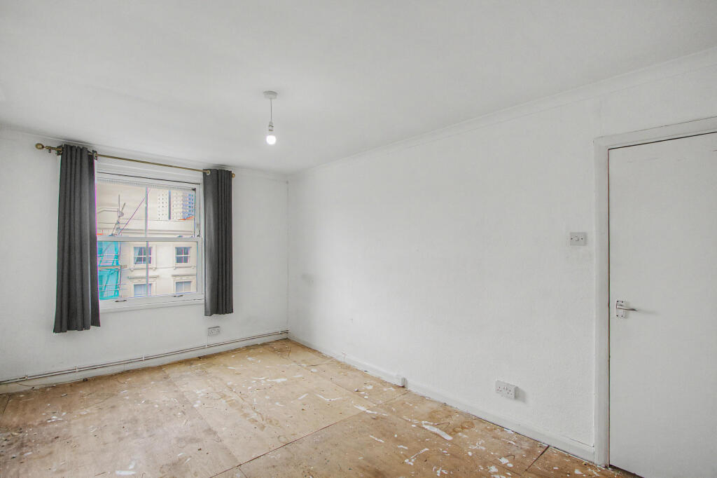 Apartment in London, City of Westminster - View 4