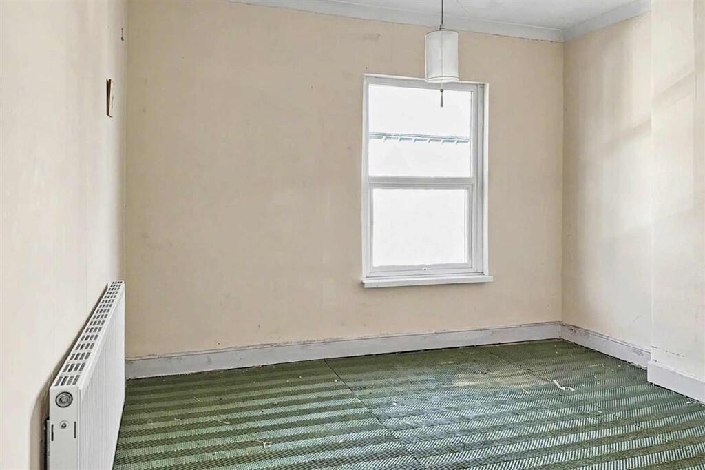 Haden Road, CRADLEY HEATH photo 5
