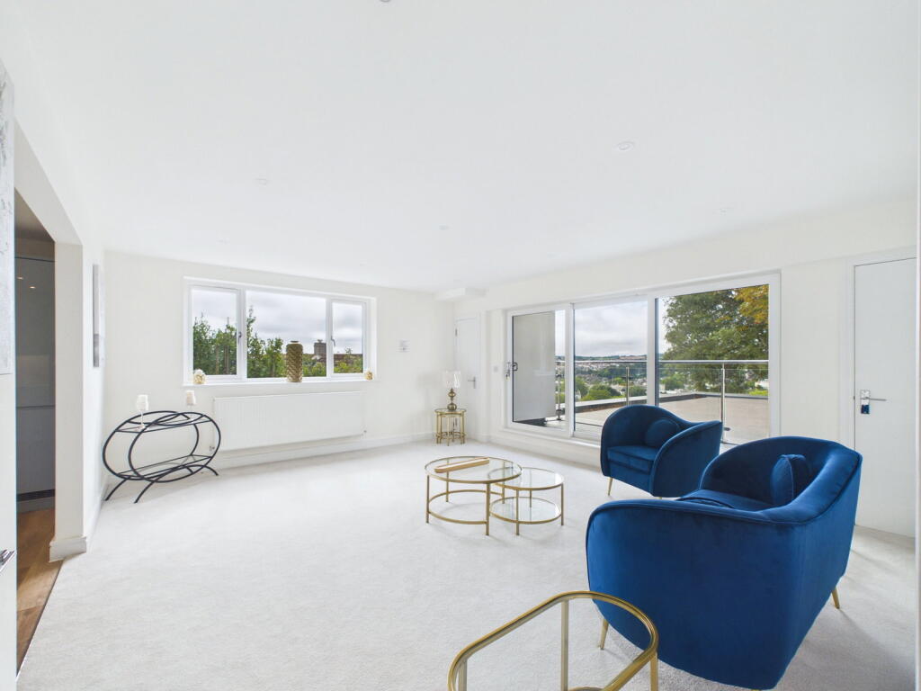 Apartment in Torquay - View 4
