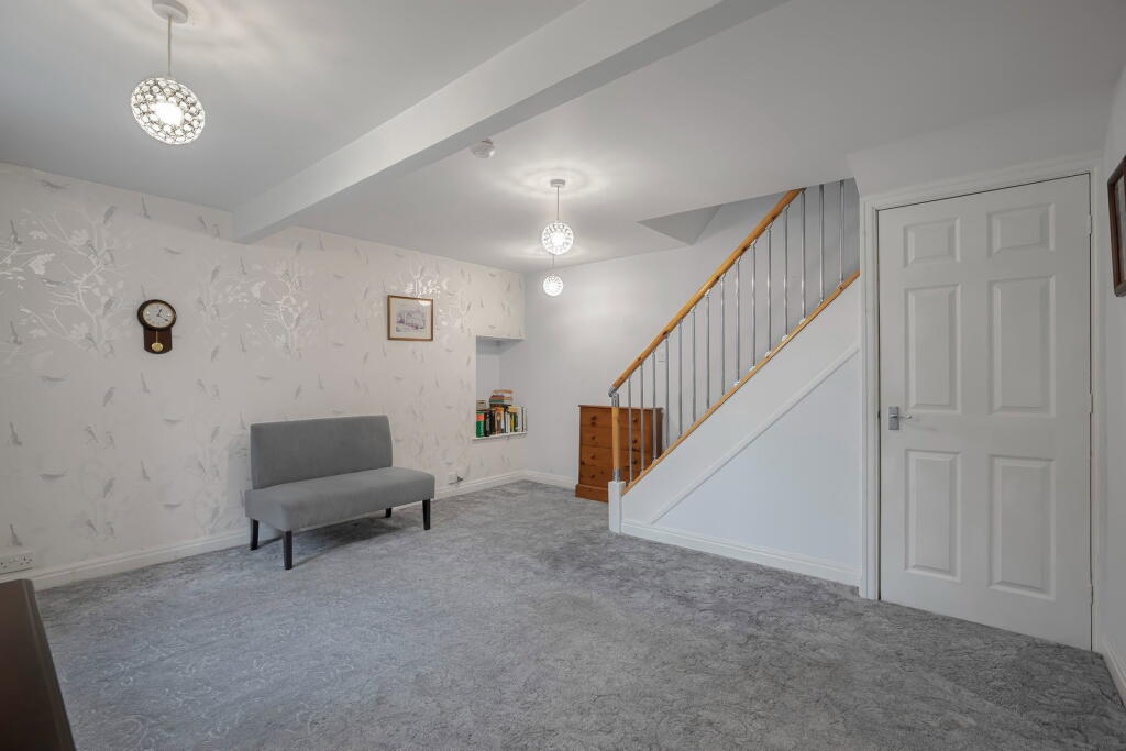 House in Bradford, Glusburn and Cross Hills - View 3