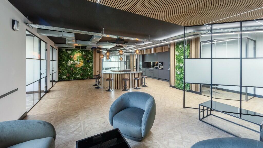 Main image of property: Spire Platinum Suites, Newcastle Upon Tyne, NE1