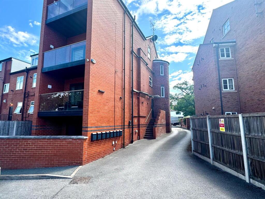 Property photo 9